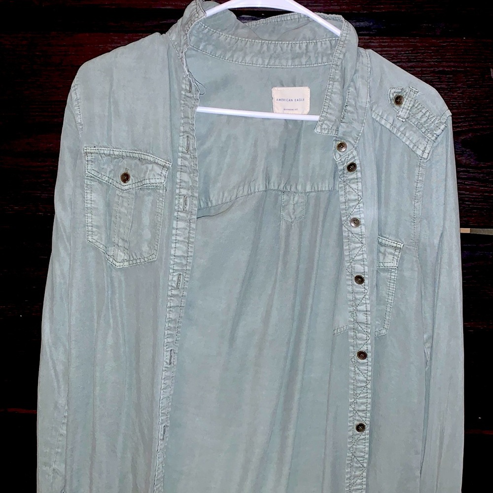AE Button Up
